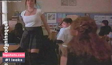 Neve Campbell Nahé úniky fotek pouze od fanoušků #62 - Fapshots