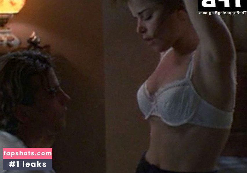 Neve Campbell Nahé úniky fotek pouze od fanoušků #77 - Fapshots