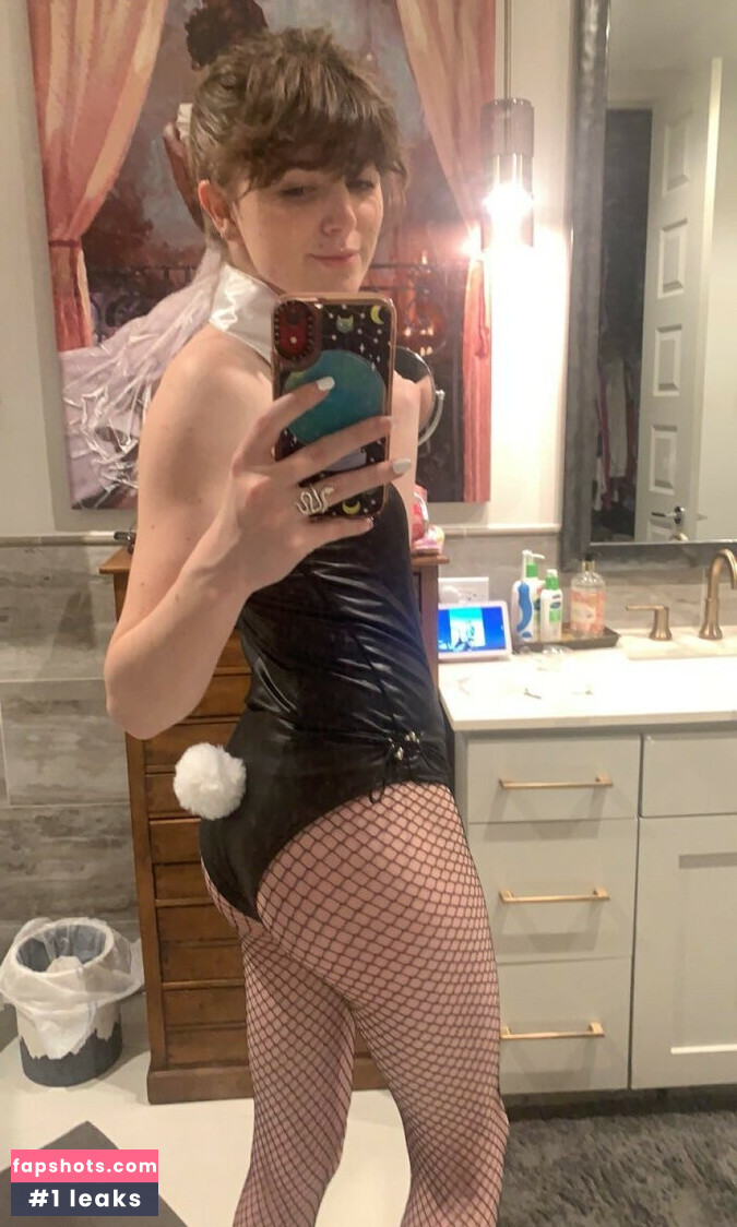 Newdle Head Bella Nude Leaks OnlyFans Photos #28 - LeakJerk