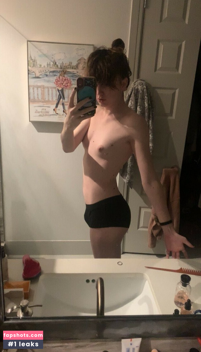 Newdle Head Bella Nude Leaks OnlyFans Photos #33 - LeakJerk