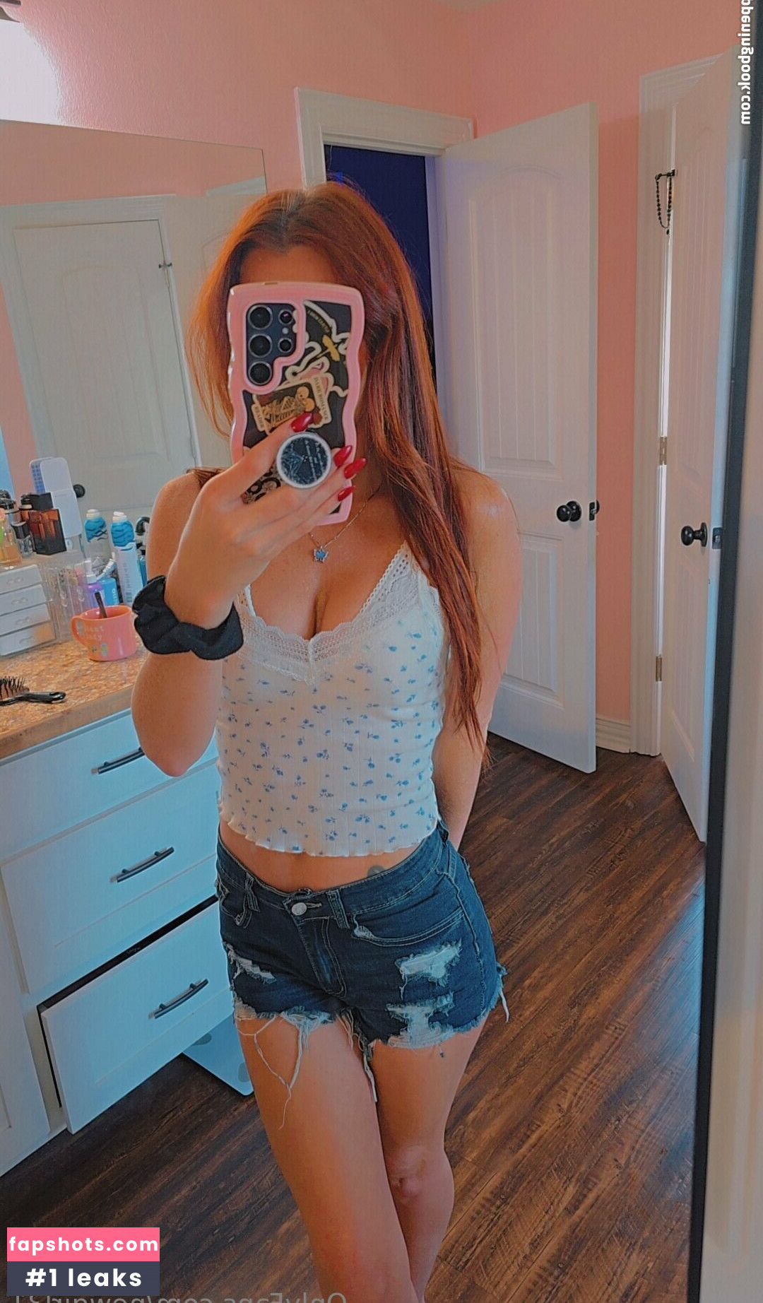 newgirl31 gallery photo #17