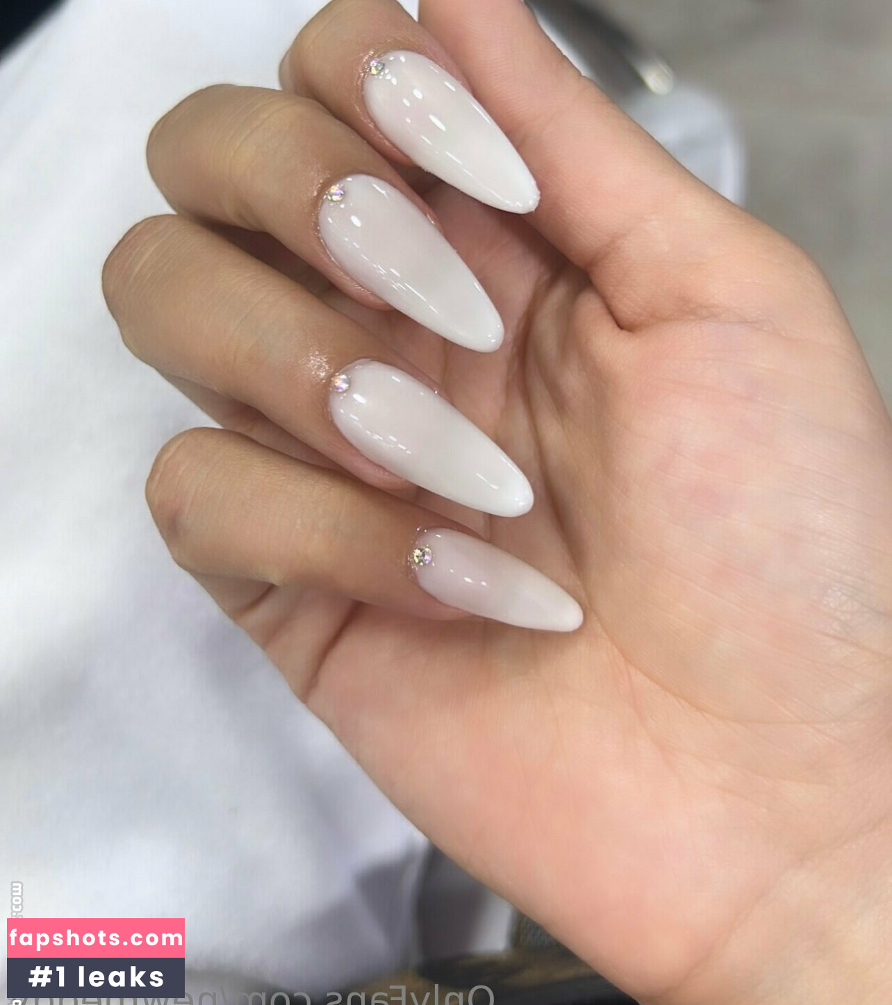 newmeggy gallery photo #8