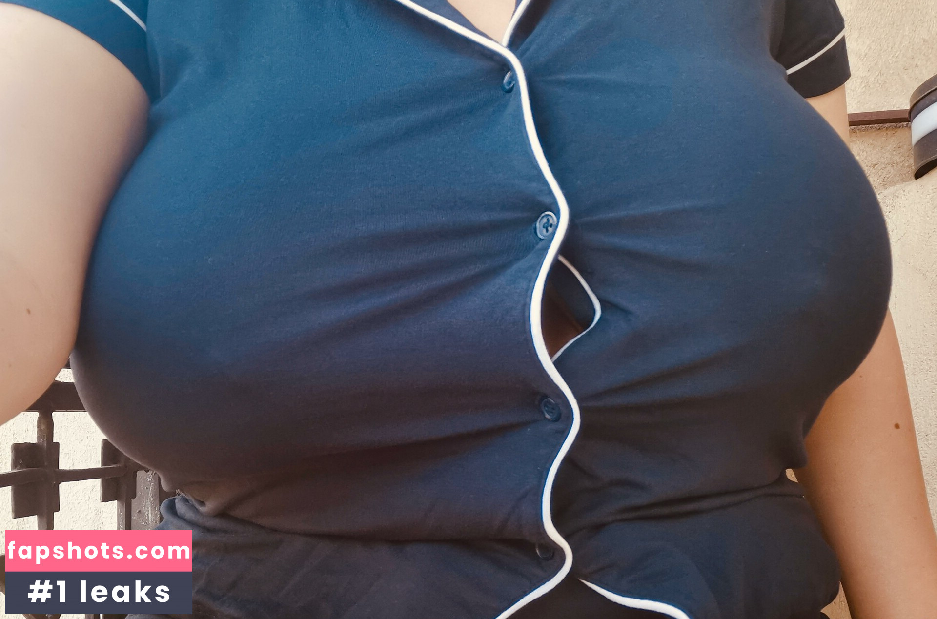 NextDoorQueen gallery photo #29