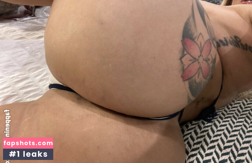 Neyleen Ashley gallery photo #5