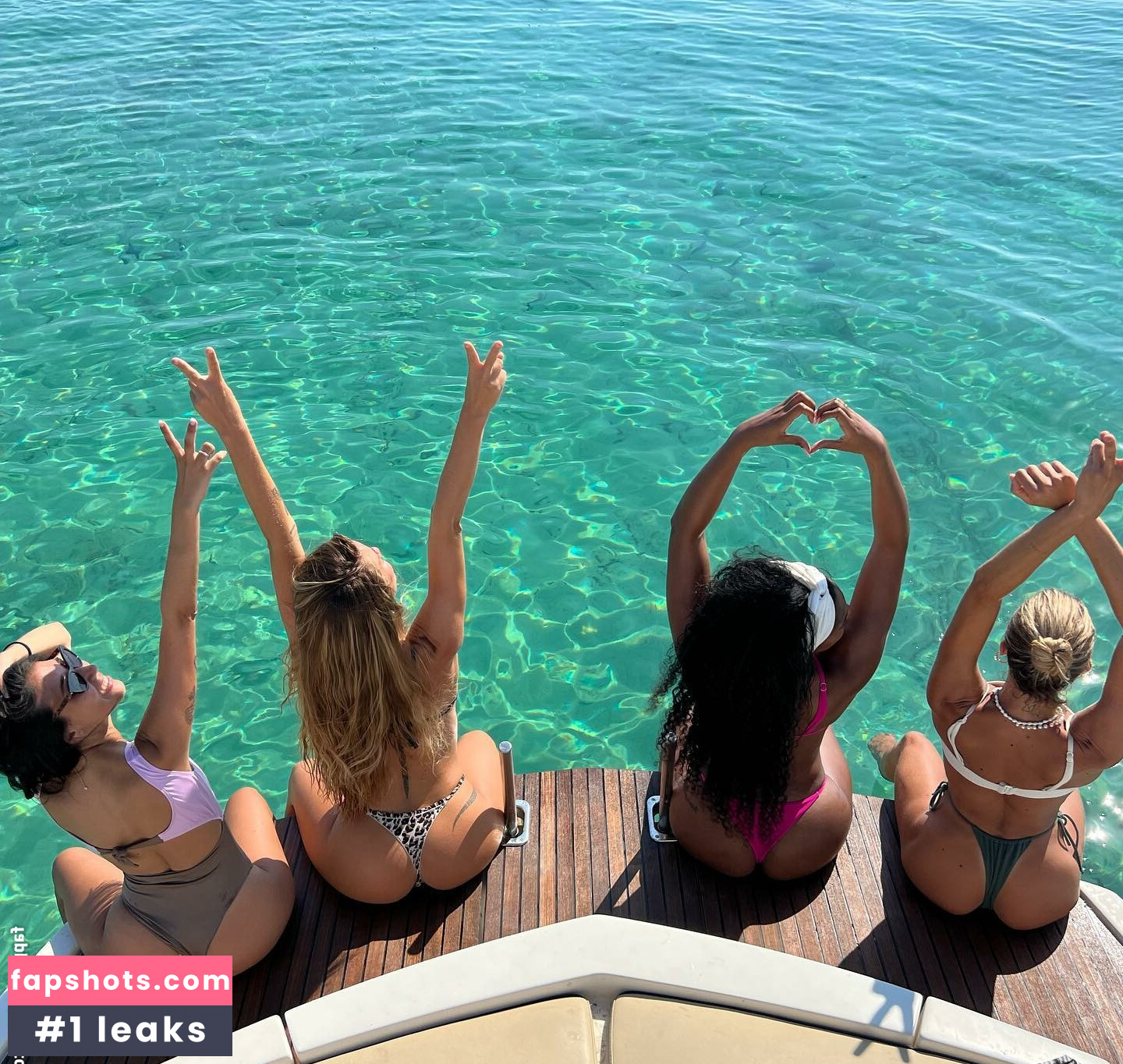 Nia Correia OT gallery photo #15