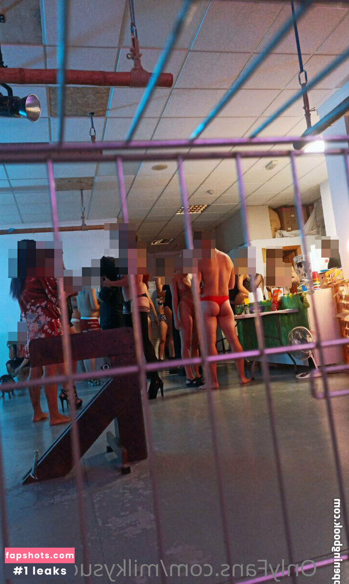 nia_fox gallery photo #10