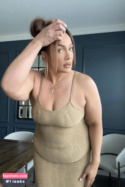 Nia Jax gallery photo #35