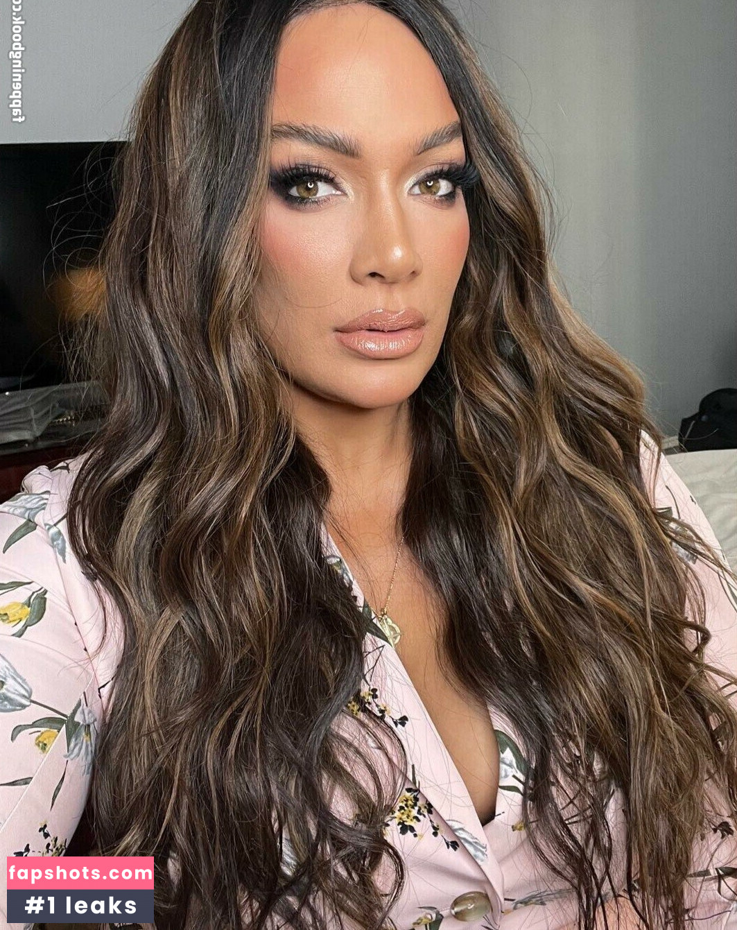 Nia Jax gallery photo #73