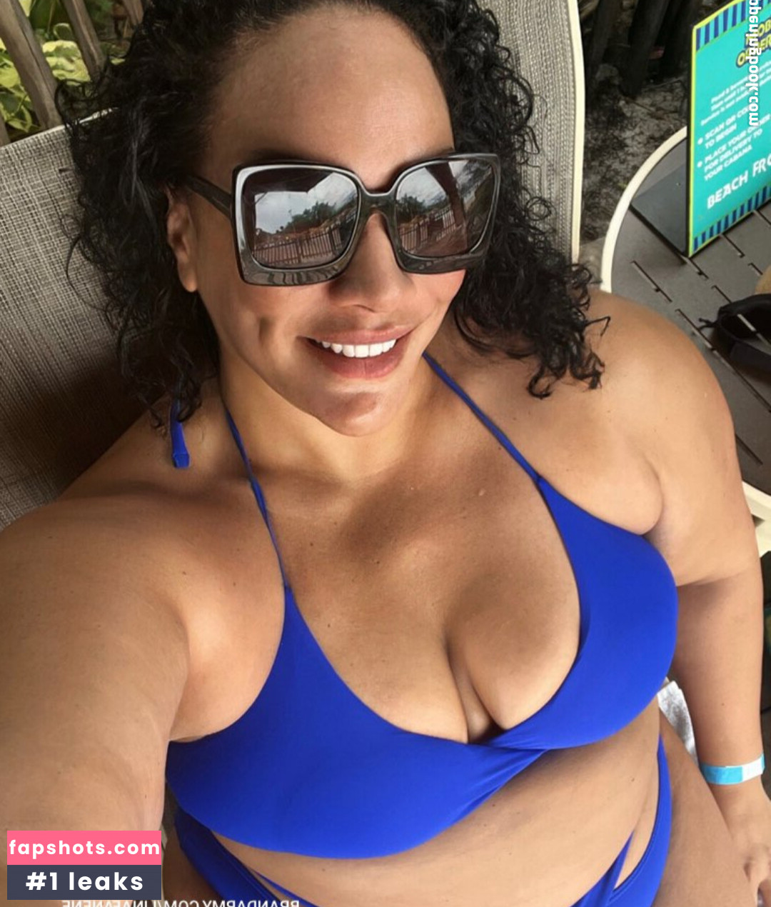 Nia Jax gallery photo #83