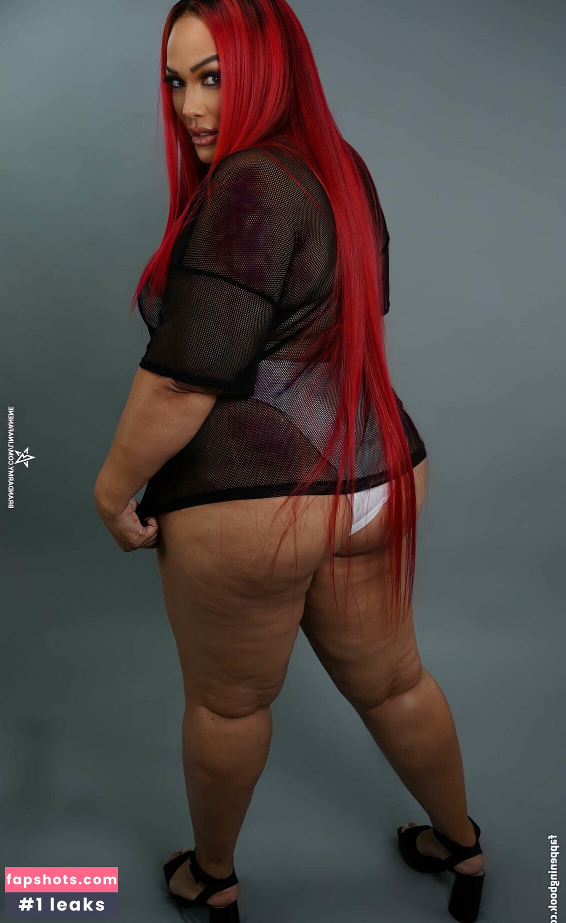 Nia Jax gallery photo #86