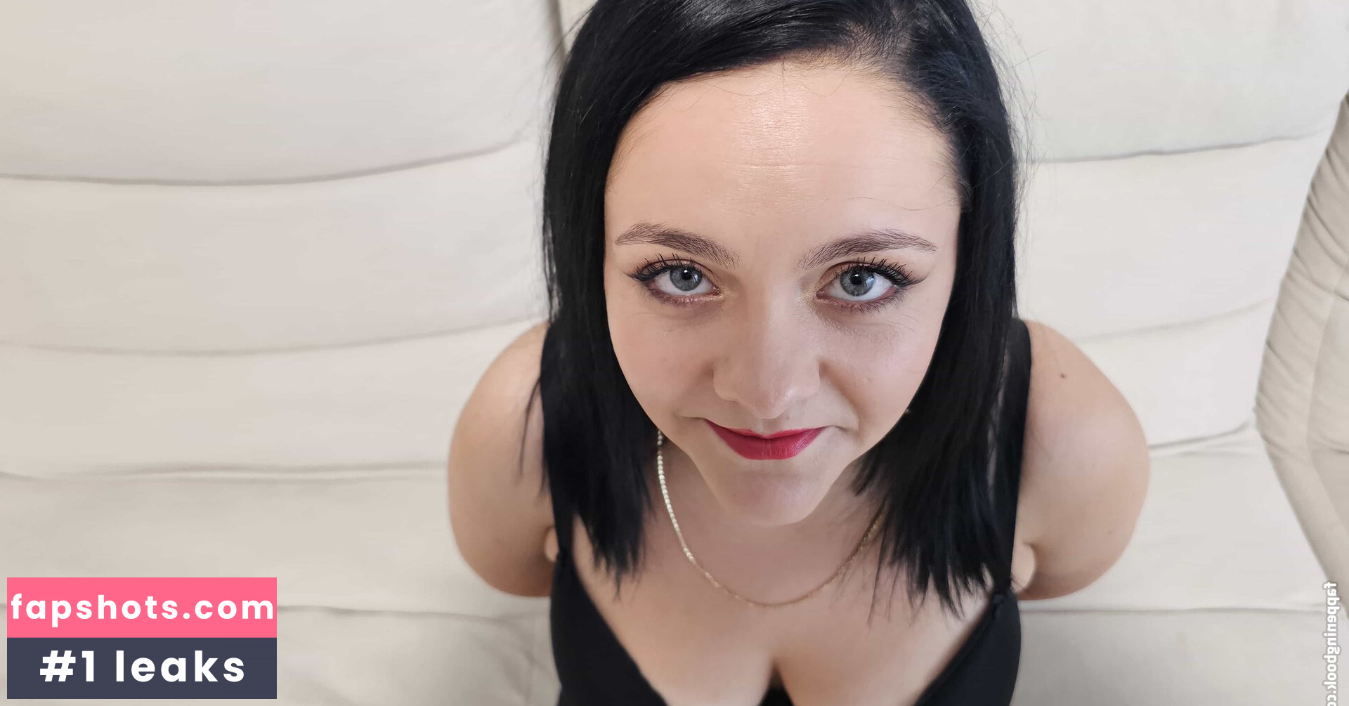 Nia Noir gallery photo #23