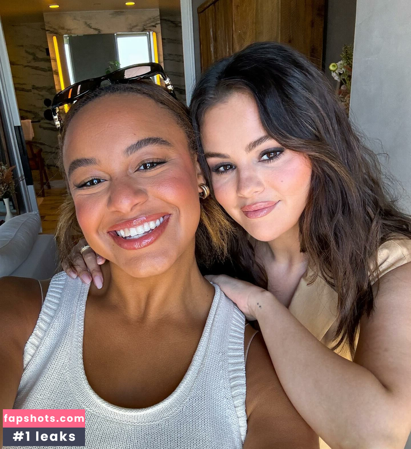 Nia Sioux gallery photo #21