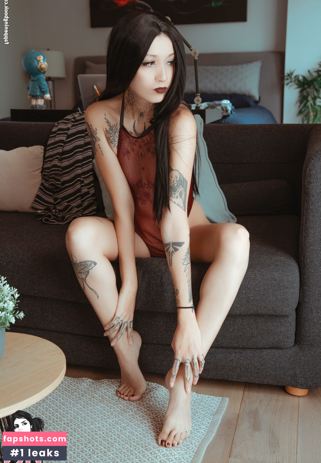 niamae nude babe gallery