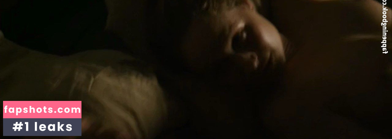 Niamh Algar gallery photo #20