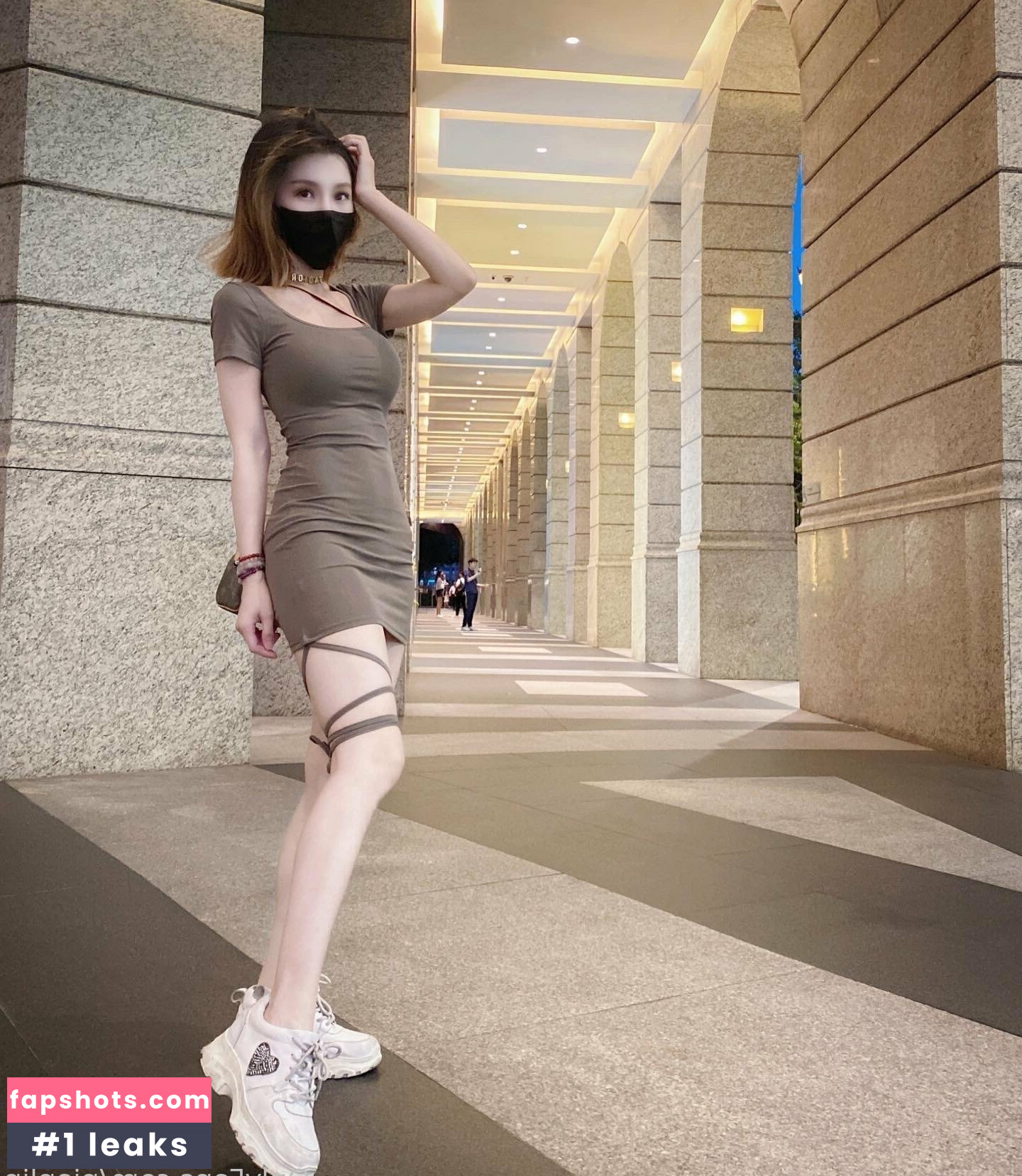 nianlin gallery photo #18