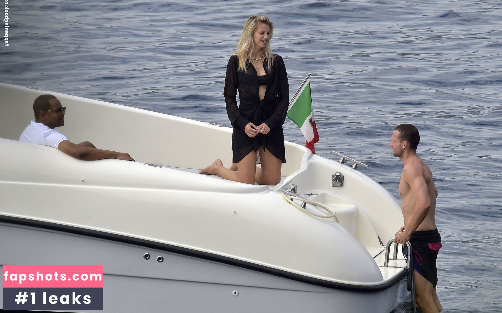 Nibar Madar gallery photo #2