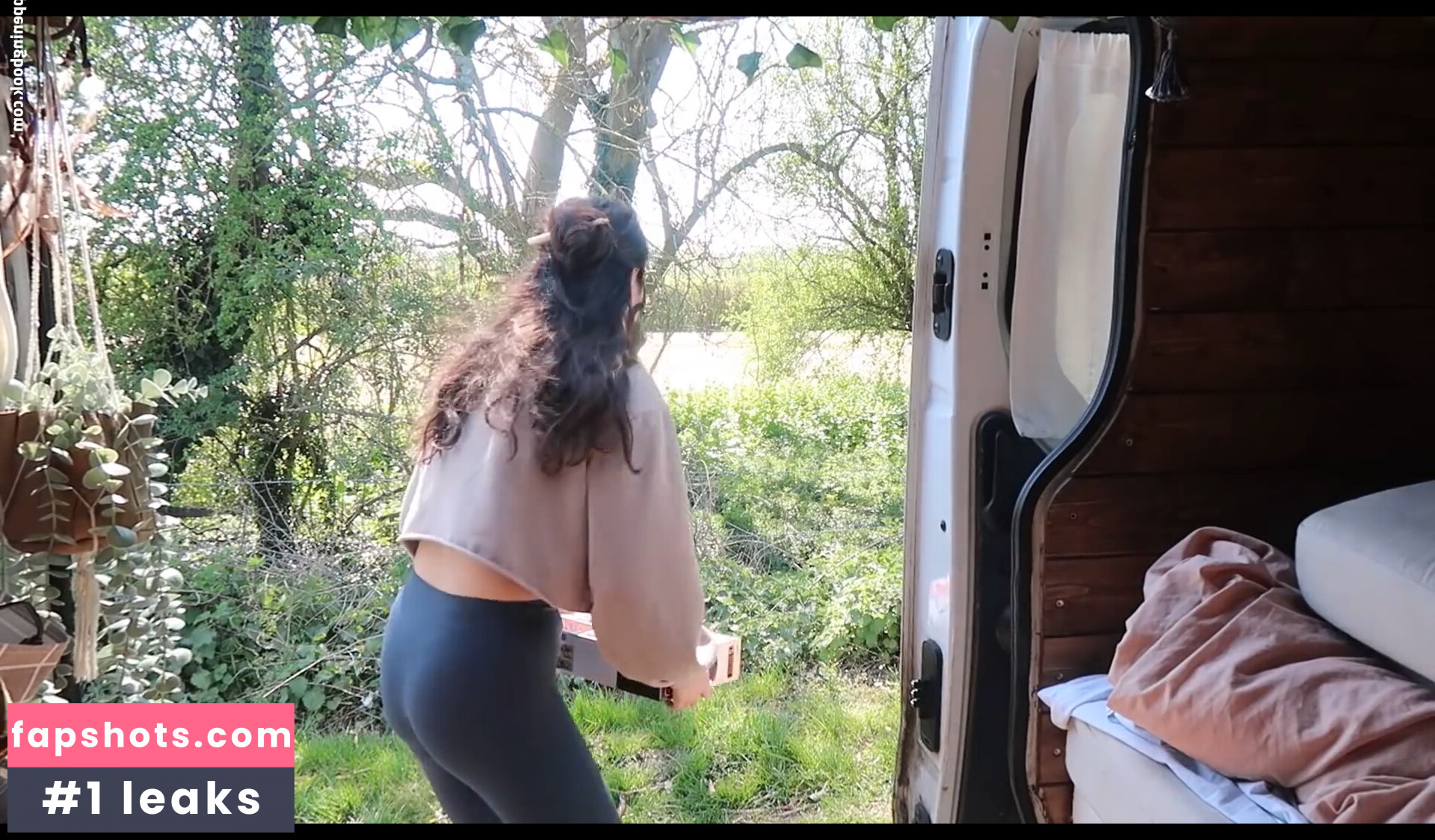 Nic Roams Van Life Nahé úniky fotek pouze od fanoušků #2 - Fapshots