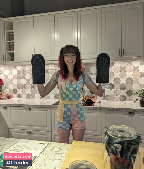 Nichameleon gallery photo #4497