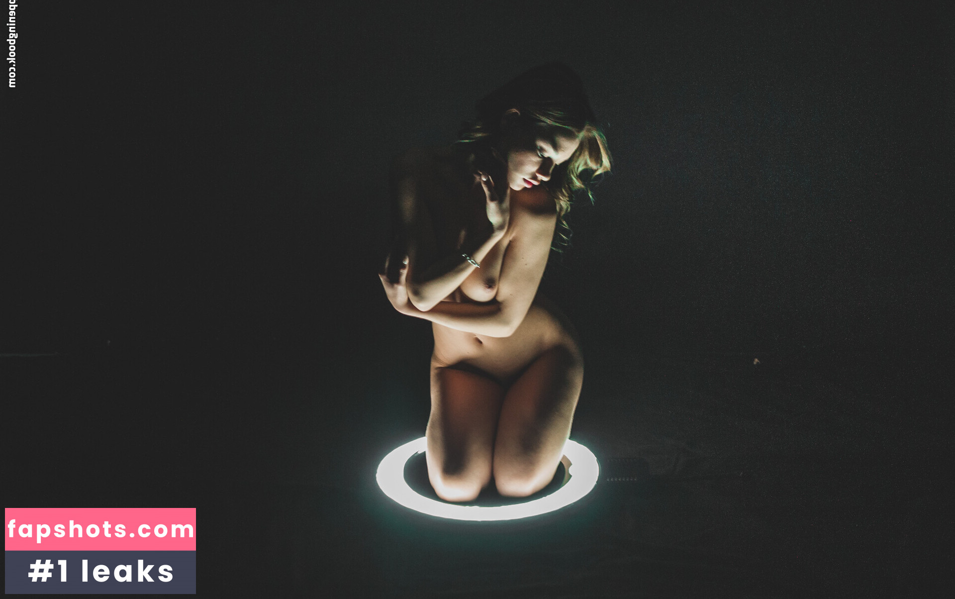 Nici Dee gallery photo #8