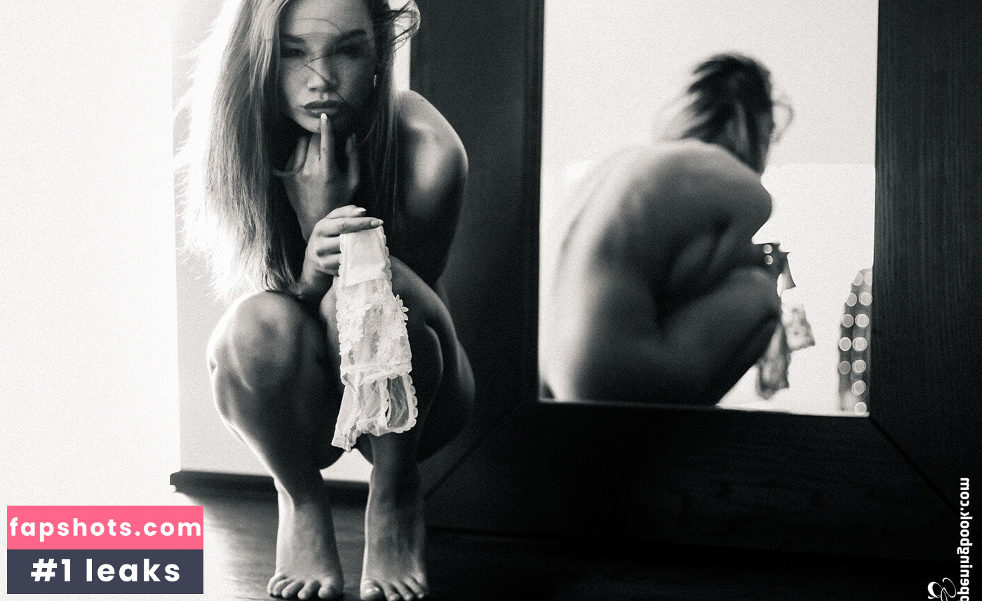 Nici Dee gallery photo #85