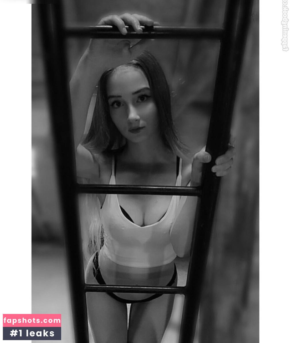 Nicki Anna Nude Leaks OnlyFans Photos #8 - LeakJerk