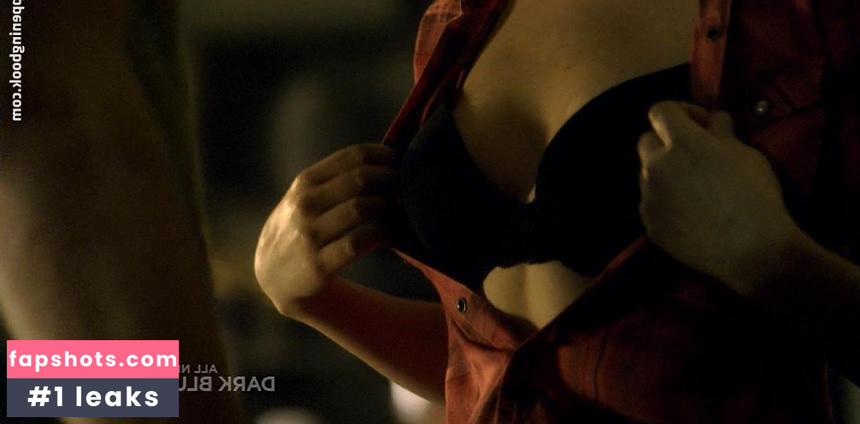 Nicki Aycox gallery photo #26