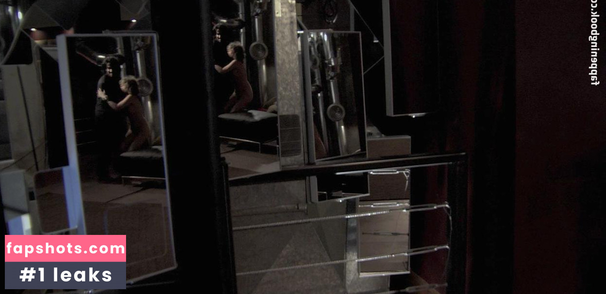 Nicki Aycox gallery photo #37