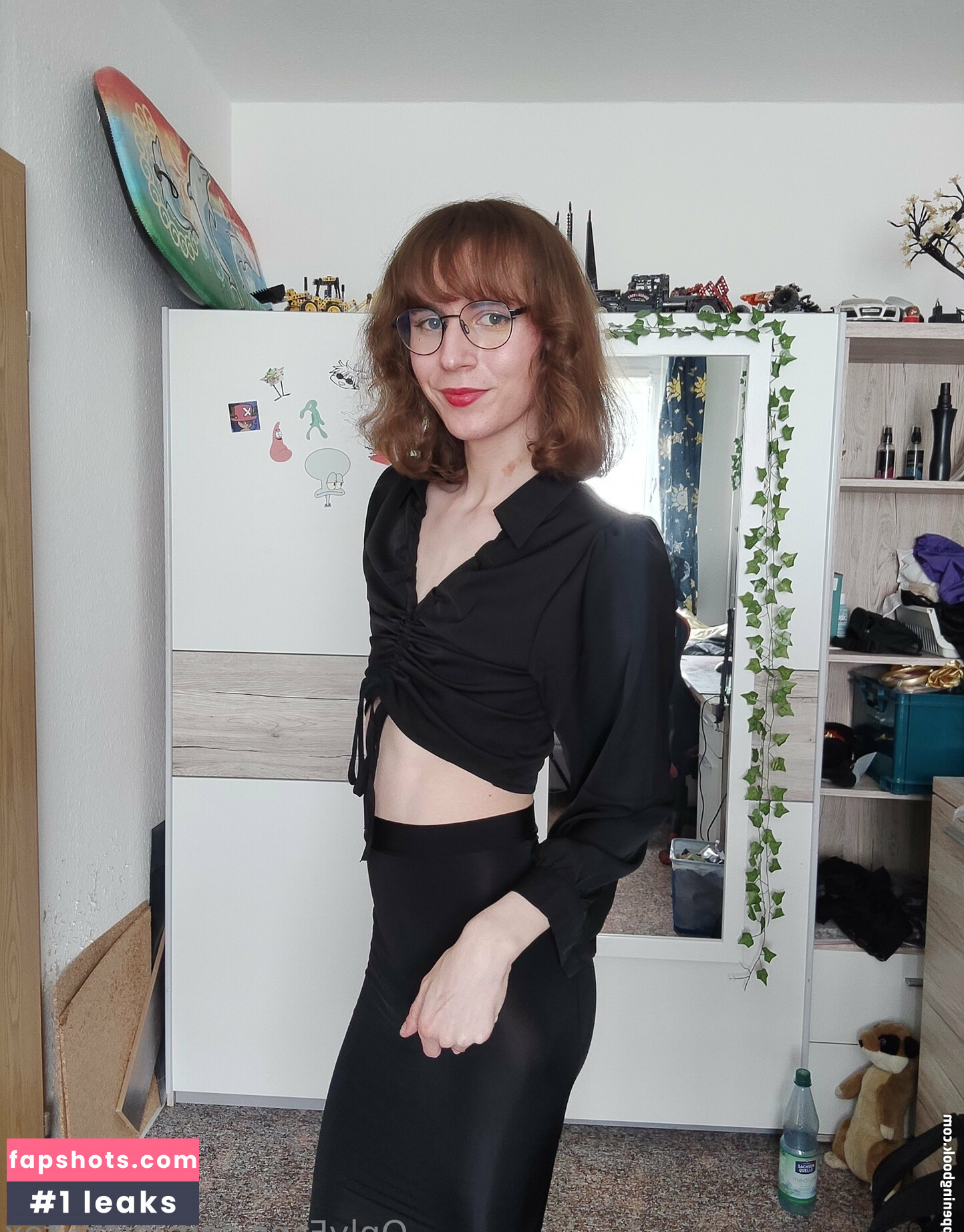 nicki_fox gallery photo #3