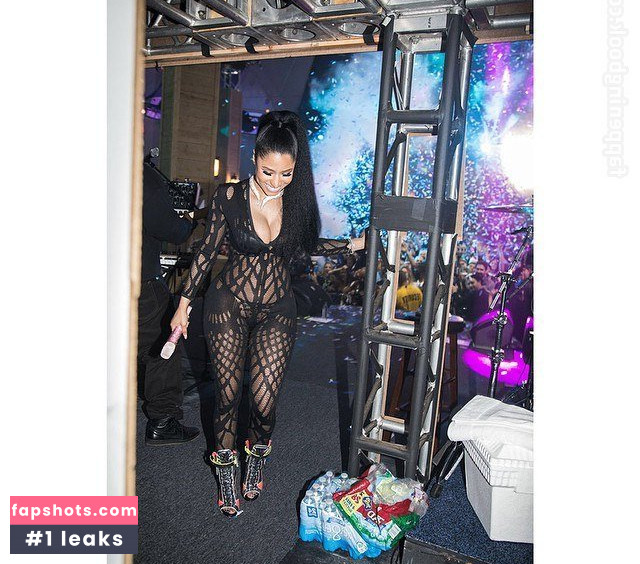 Nicki Minaj gallery photo #1047