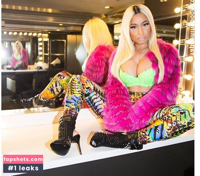 Nicki Minaj gallery photo #1059