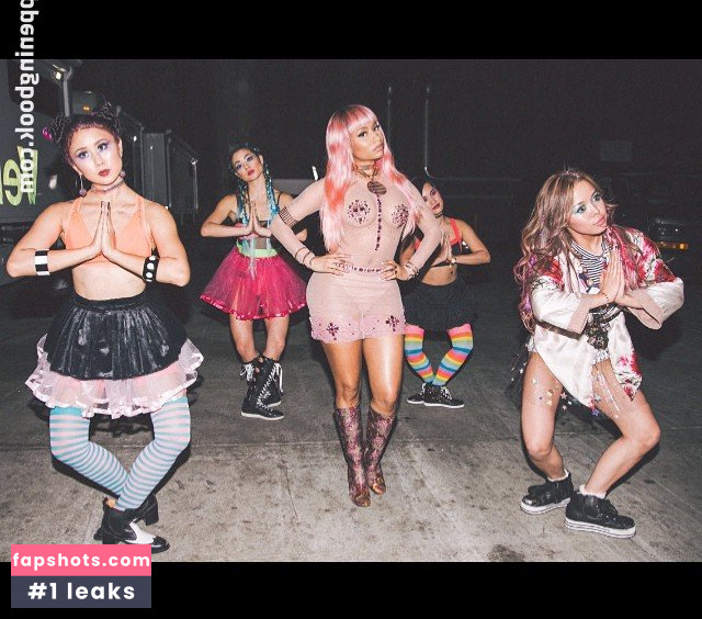 Nicki Minaj gallery photo #1071