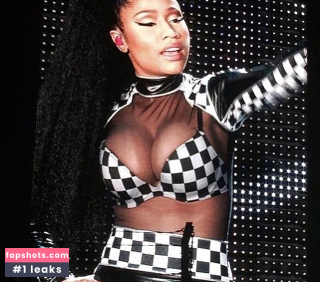 Nicki Minaj gallery photo #1076