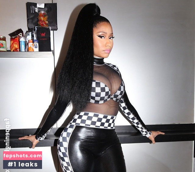 Nicki Minaj gallery photo #1077