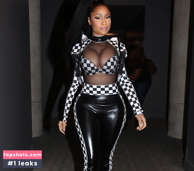 Nicki Minaj gallery photo #1079