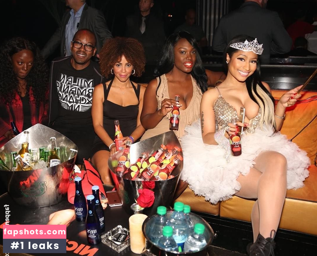 Nicki Minaj gallery photo #1179