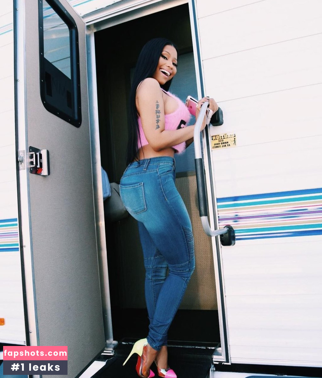 Nicki Minaj gallery photo #1227