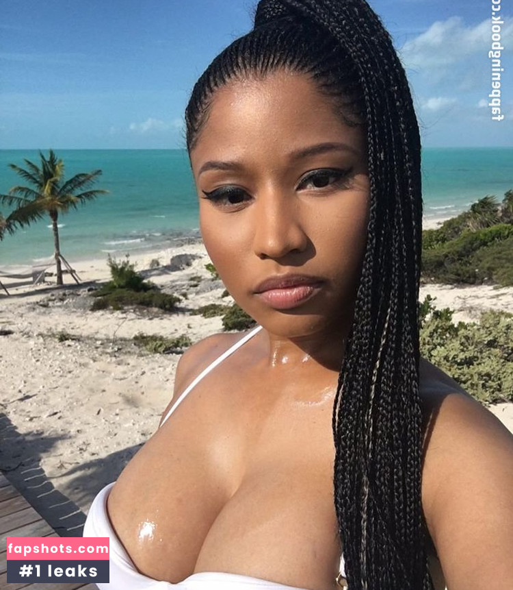 Nicki Minaj gallery photo #1298