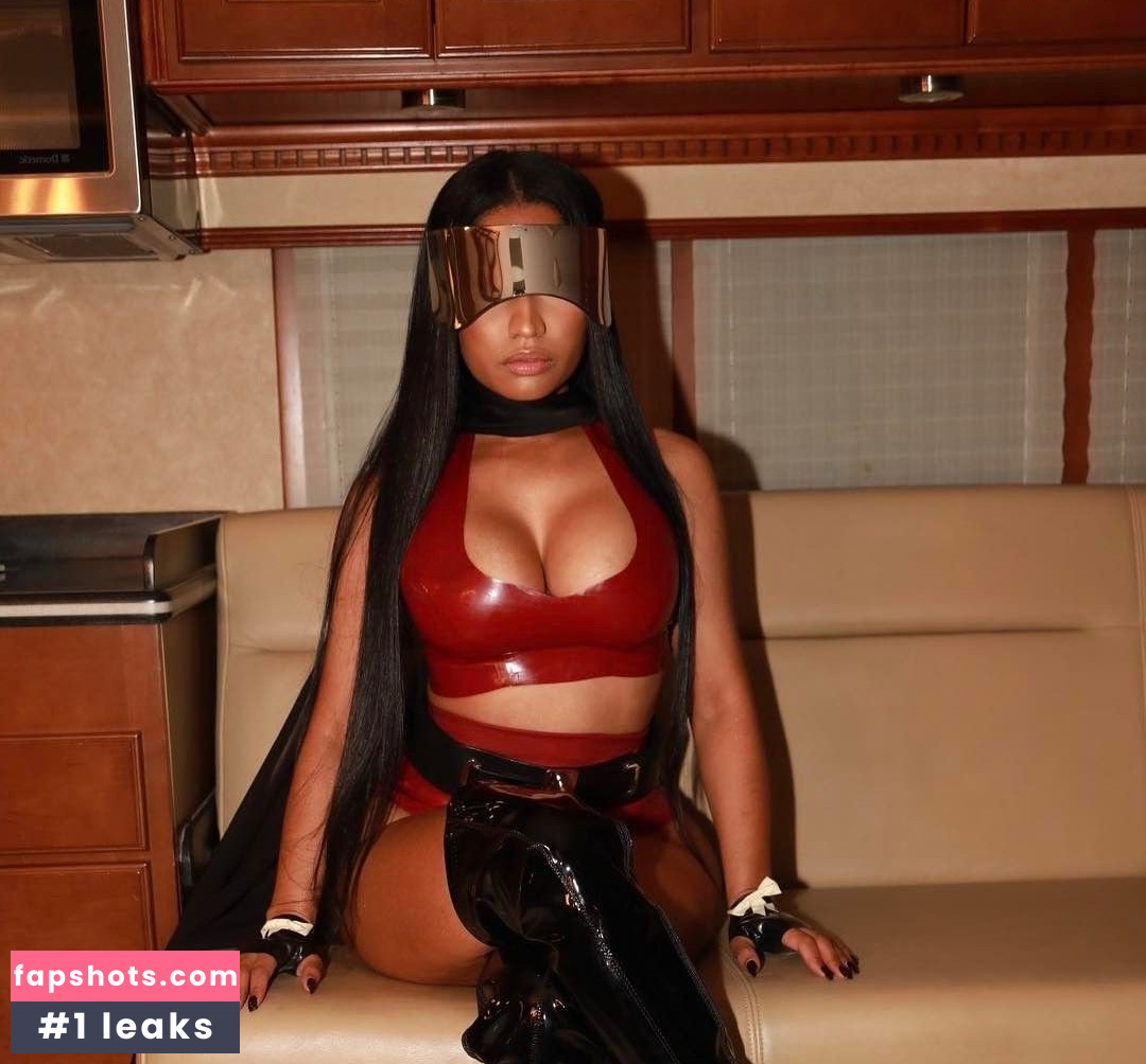 Nicki Minaj gallery photo #1299