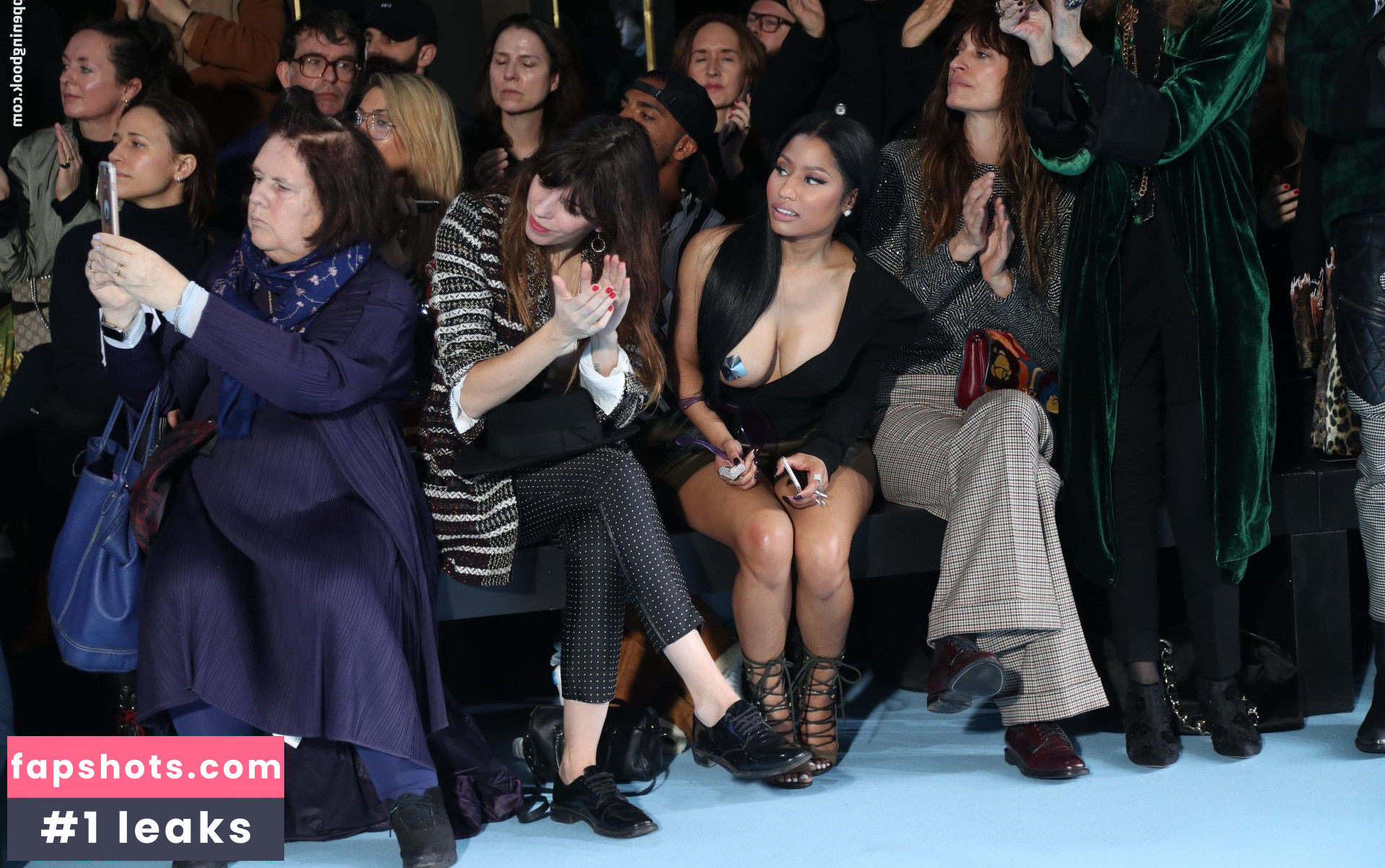 Nicki Minaj gallery photo #1317