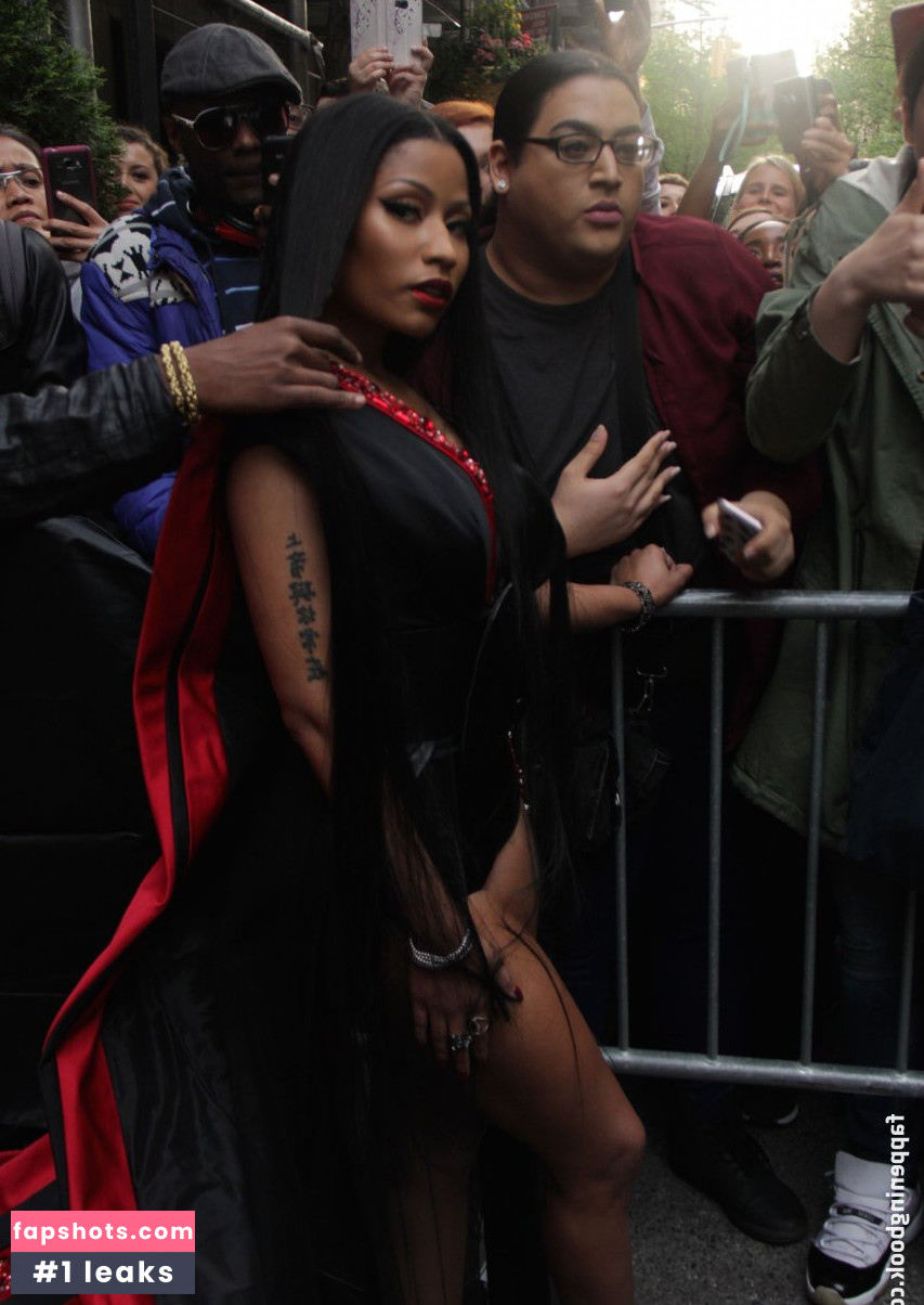 Nicki Minaj gallery photo #1402
