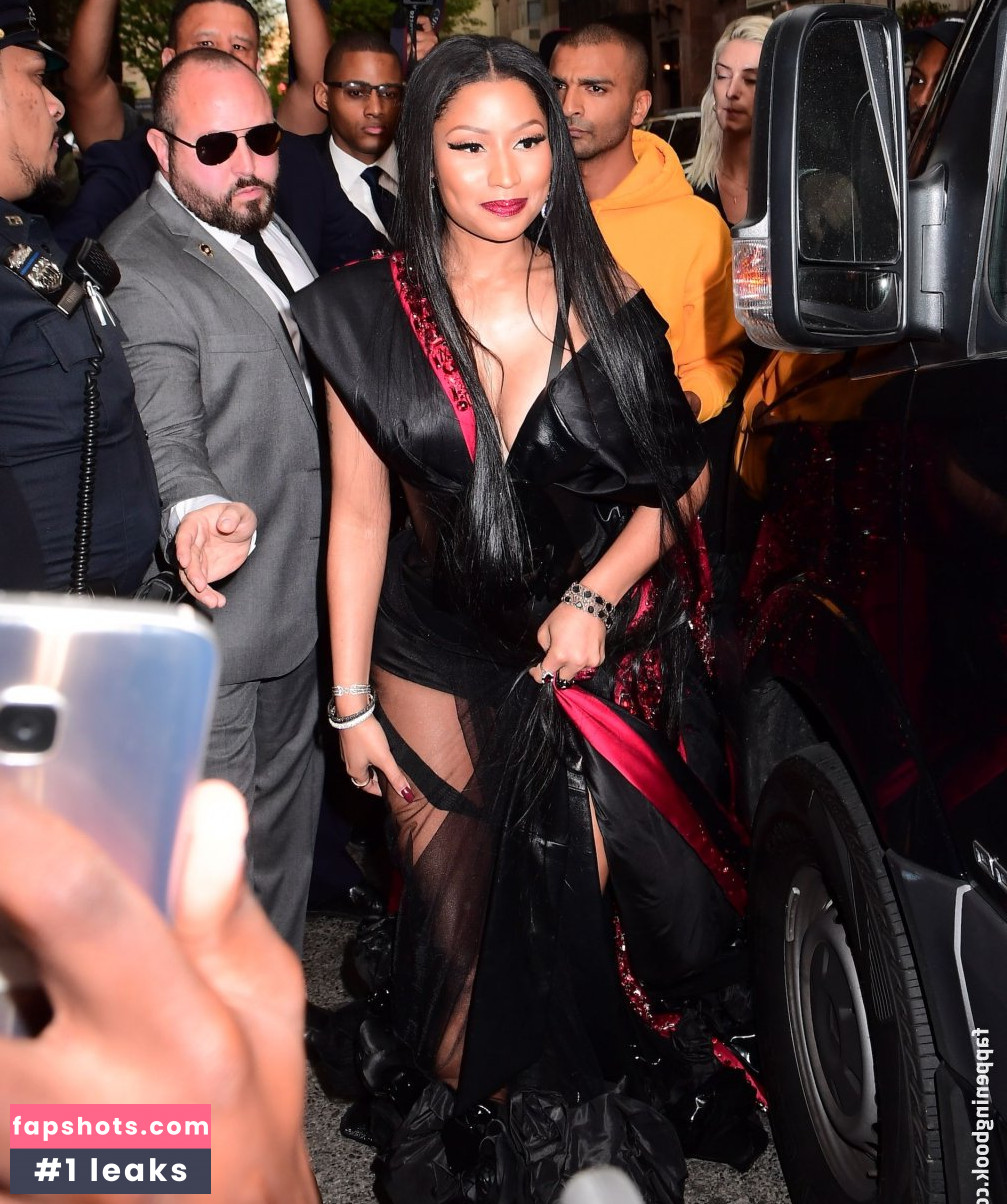 Nicki Minaj gallery photo #1418