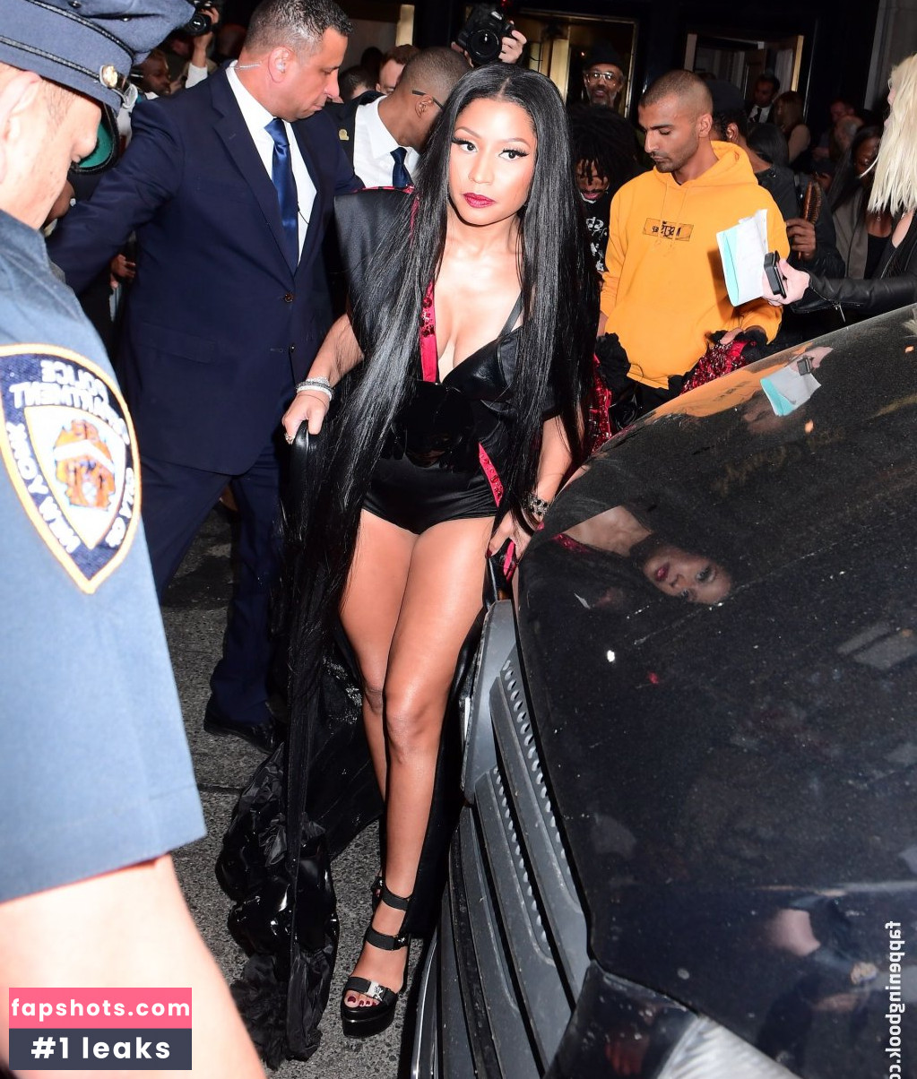 Nicki Minaj gallery photo #1427