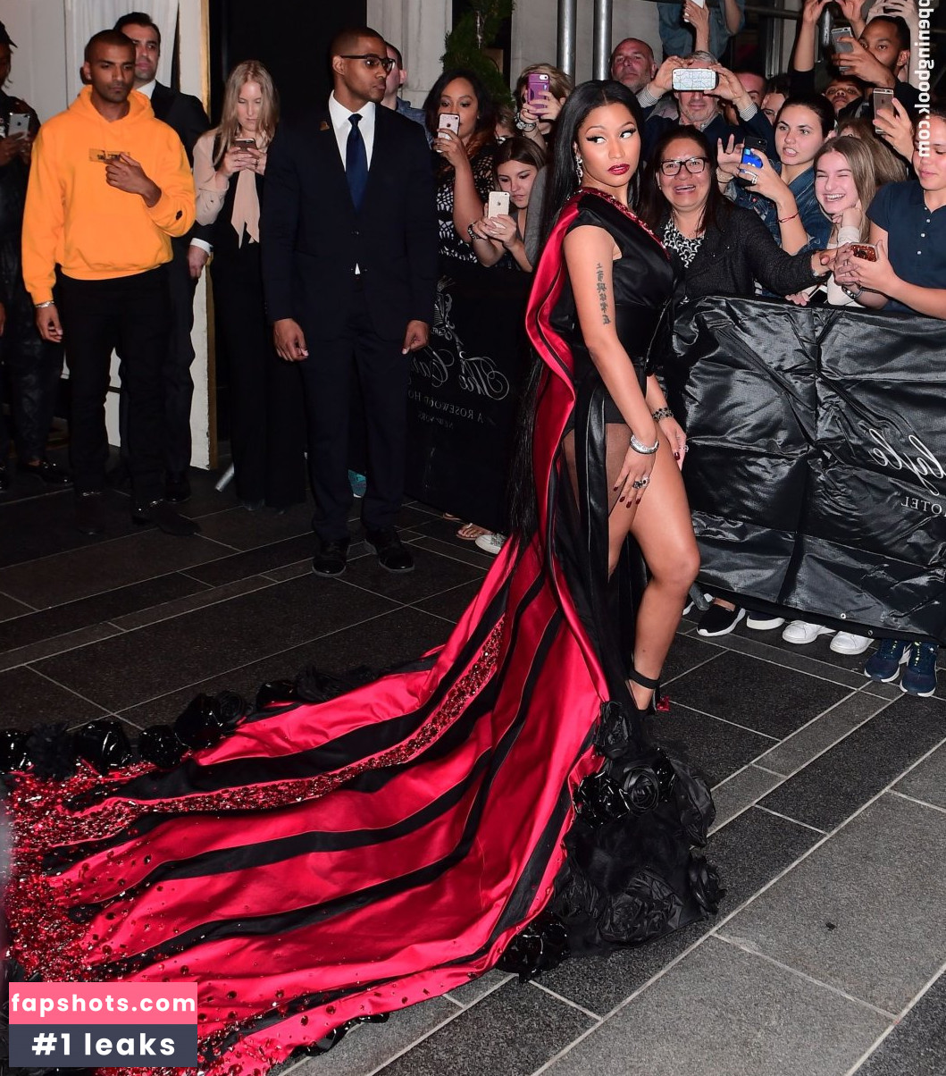 Nicki Minaj gallery photo #1431