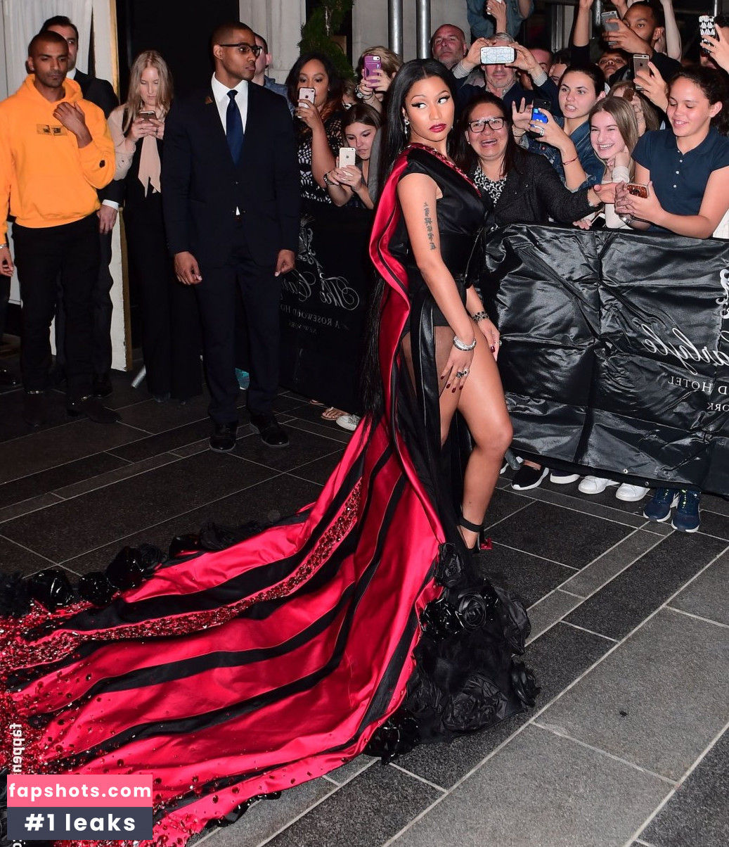 Nicki Minaj gallery photo #1432