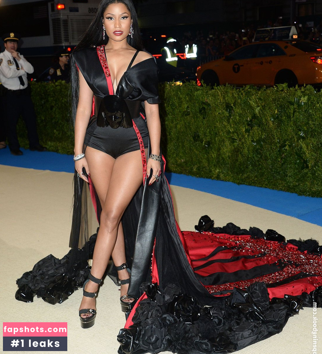 Nicki Minaj gallery photo #1468