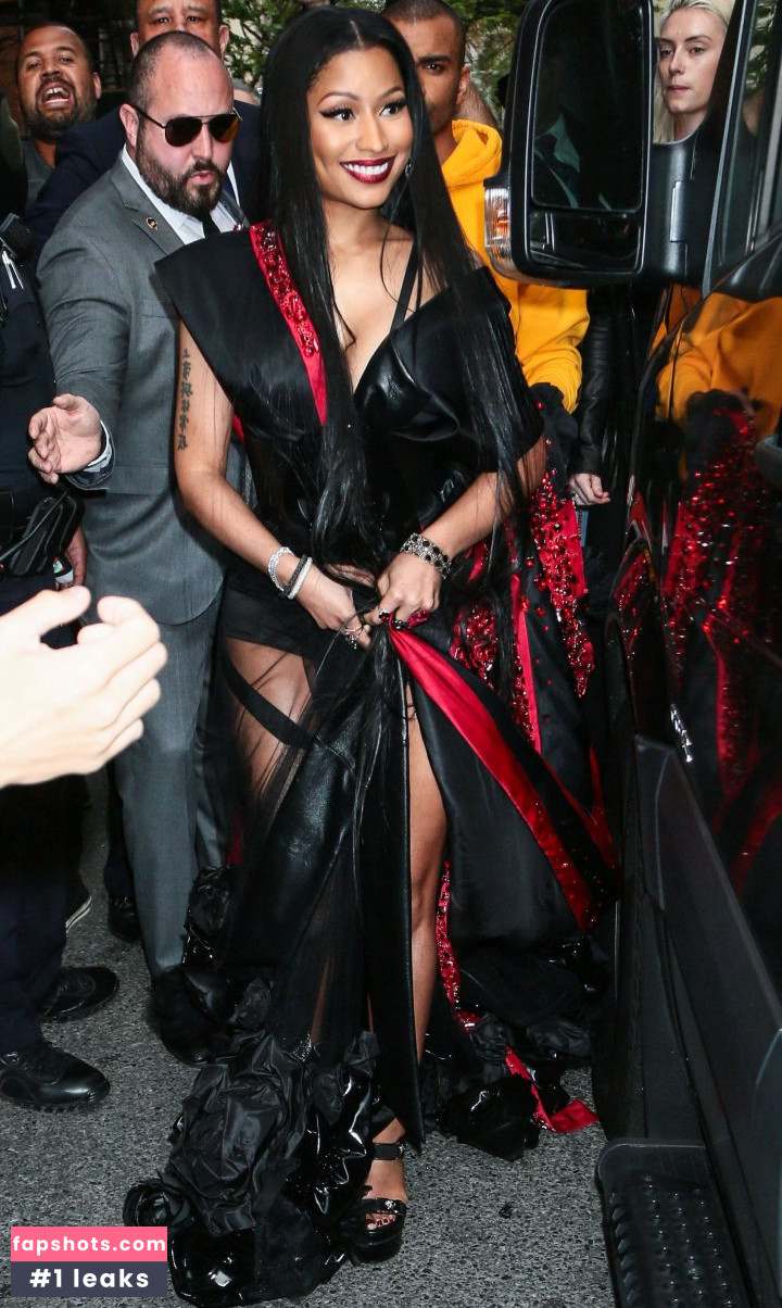 Nicki Minaj gallery photo #1474