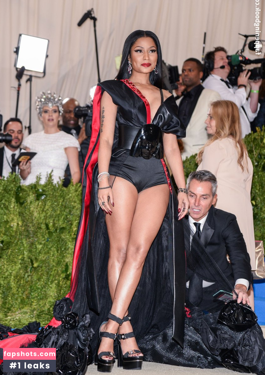 Nicki Minaj gallery photo #1482