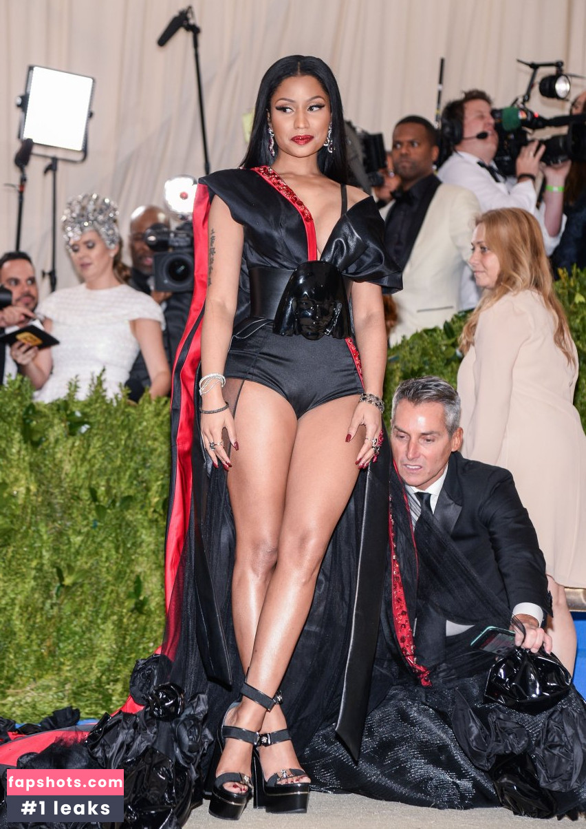 Nicki Minaj gallery photo #1483