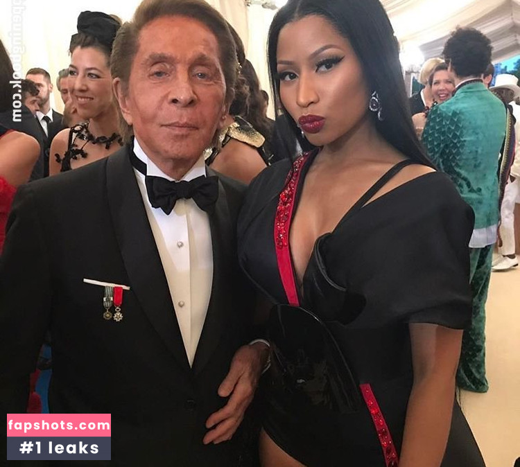 Nicki Minaj gallery photo #1488