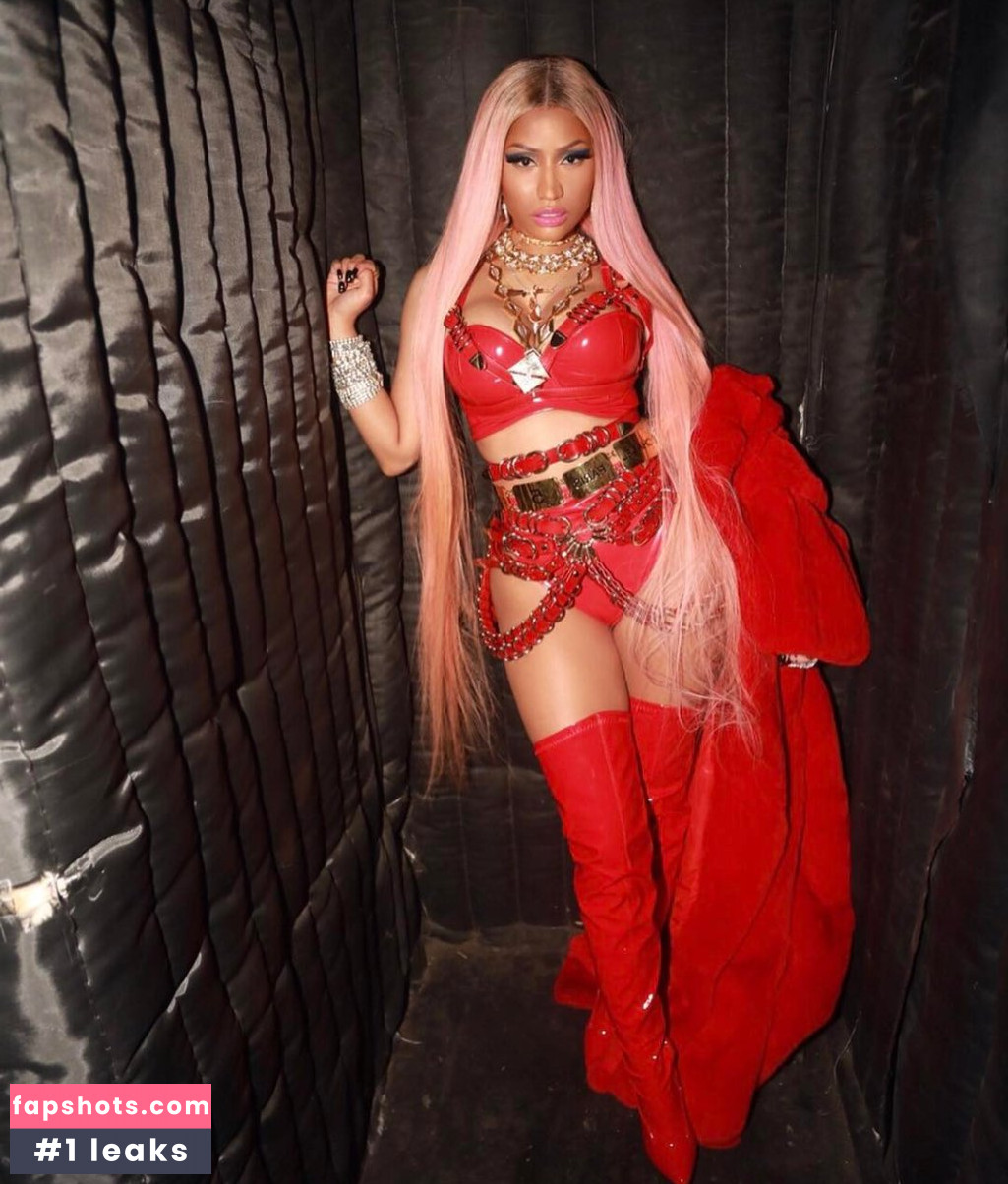 Nicki Minaj gallery photo #1498